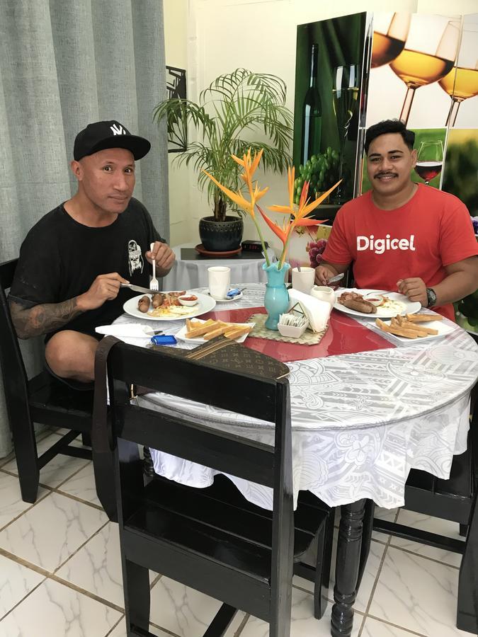 Moatoga Hotel Apia Buitenkant foto
