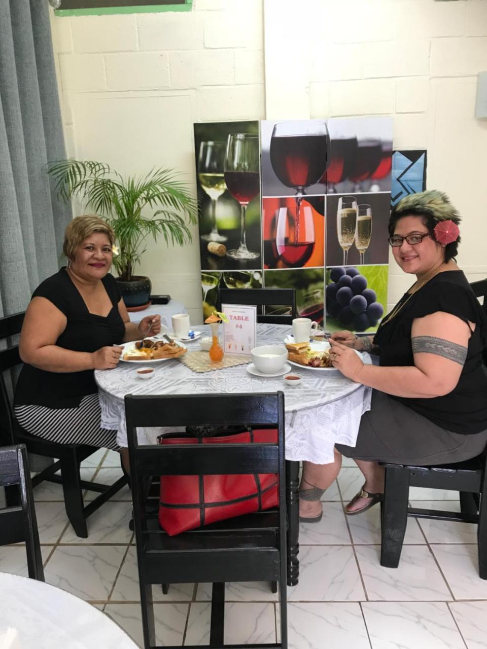 Moatoga Hotel Apia Buitenkant foto